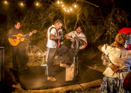 Festival do Chamamé começa hoje; confira programação>