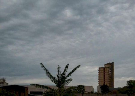 Quarta-feira tem calor, temporais isolados e ventos fortes em MS>