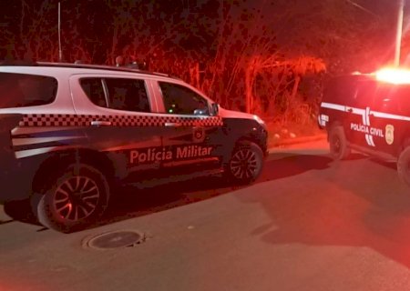 Ataque a tiros em residência deixa três mortos e adolescente ferido em Nova Casa Verde>