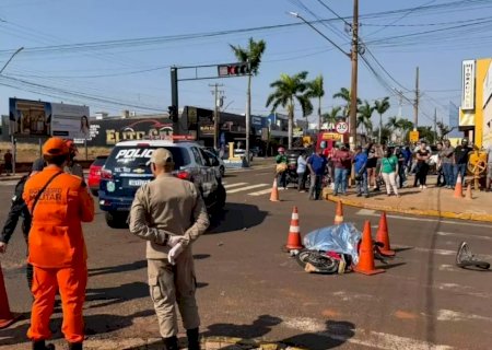 Mulher morre após bicicleta elétrica ser atingida por caminhão em Nova Andradina>