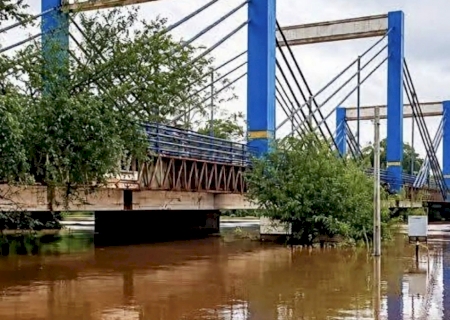 Nível do Rio Dourados chega a 4,2m e ultrapassa cota de alerta, aponta Imasul