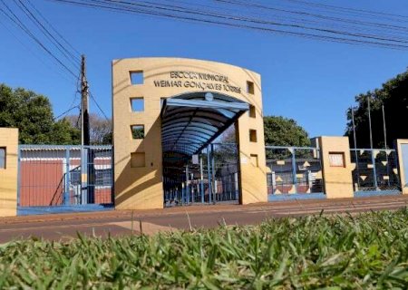 Dourados retoma licita&ccedil;&atilde;o de R$ 1,1 milh&atilde;o para instalar c&acirc;meras em escolas>