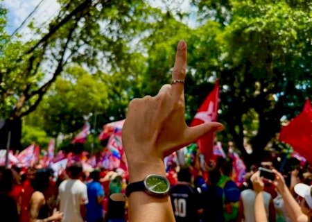 Lula ganha 112 mil votos entre turnos em MS, mas mant&eacute;m patamar de 2022>