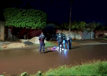 VÍDEO: Homem ainda não identificado é assassinado a tiros em Dourados>