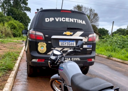 Polícia Civil de Vicentina recupera moto furtada do Detran em menos de 48 horas>